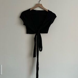 SHEIN Black Ribbed Tie Crop Top